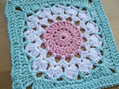 Flower Granny Square