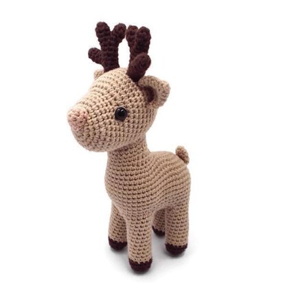 Cinnamon the Reindeer Amigurumi