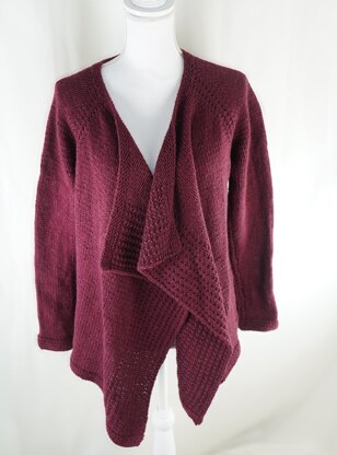 Cascade Yarns W750 Vineyard Stroll Cardigan (Free)