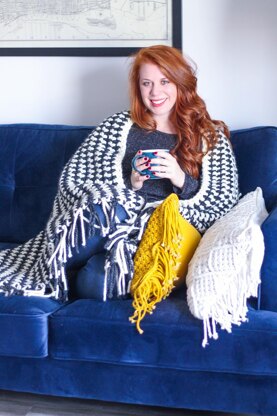 Prim Stripe Throw