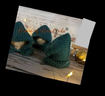 Hooded Cloak Ferrero Rocher Cover Knitting Pattern