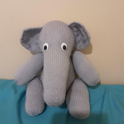 Cuddly Elephant Pattern.