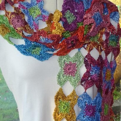 Starflower crochet scarf