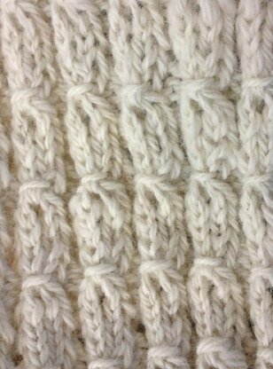 Wrapped ribs scarf/cowl