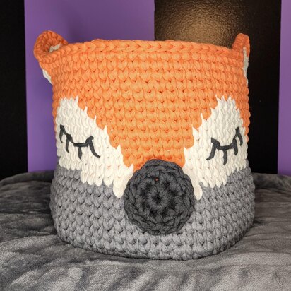 Vera's Fox Basket