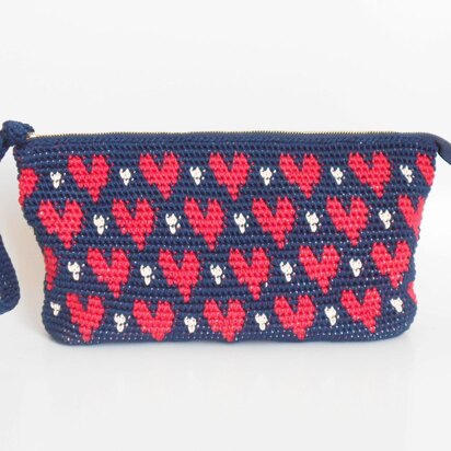 Hearts Clutch