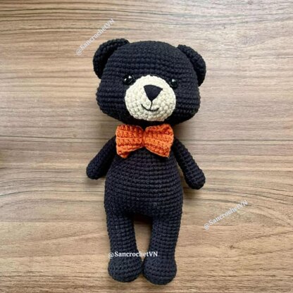 Black Bear Amigurumi