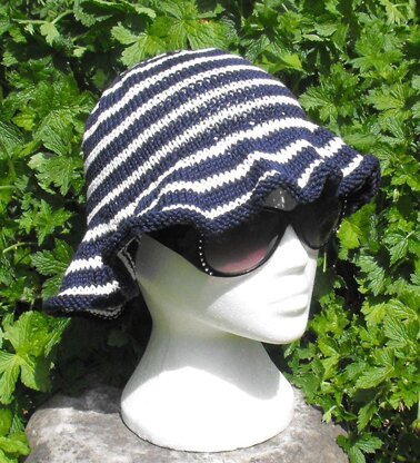 FRENCH FLOPPY HAT KNITTING PATTERN - MADMONKEYKNITS