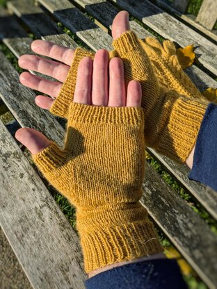 Churned Butter Gloves