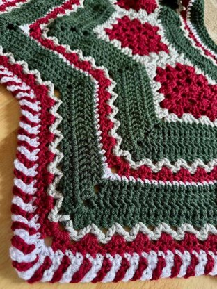 Winter Embers Tree Skirt