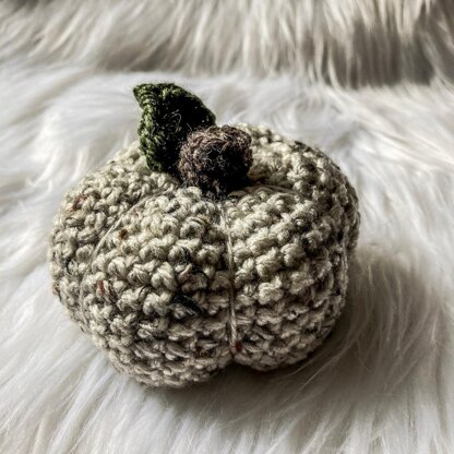 Fall Pumpkin Amigurumi