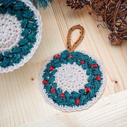 Wreath Ornament and Coaster