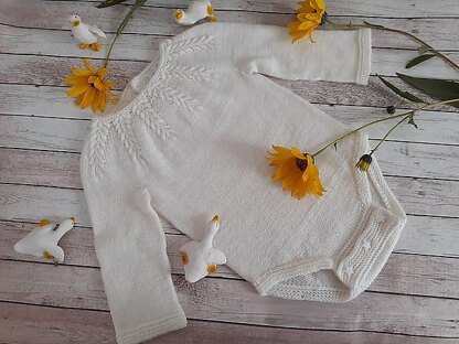 Little Leaf Onesie - Pdf & Video tutorial