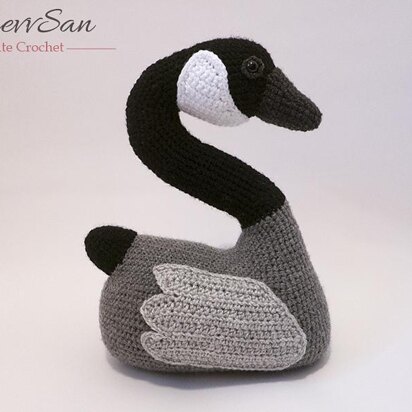 Amigurumi Canada Goose