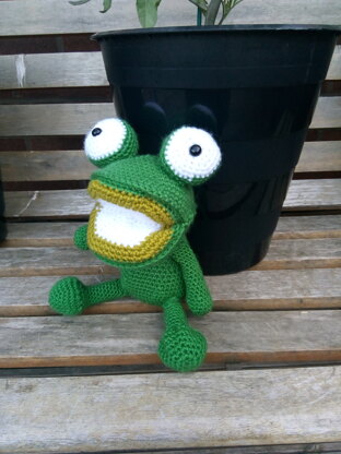 Frog amigurumi