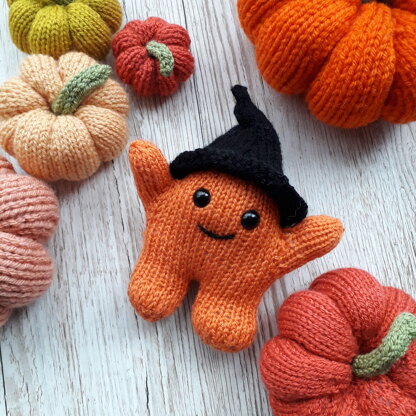 Free Witch's hat pattern for Huggling Monster