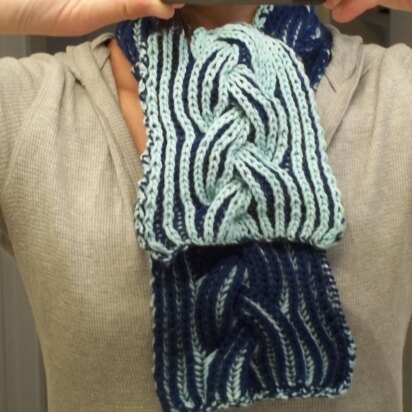 Reversible Braided Cable Scarf