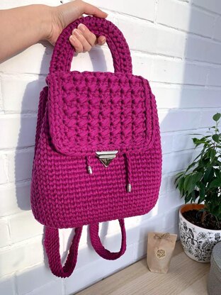 Crochet Backpack Pattern with Lining