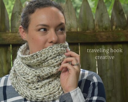 Chunky Ridge Cowl