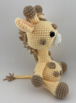 Giraffe Rafarattle – Amigurumi Pattern PDF - The little giraffe that is also a rattle