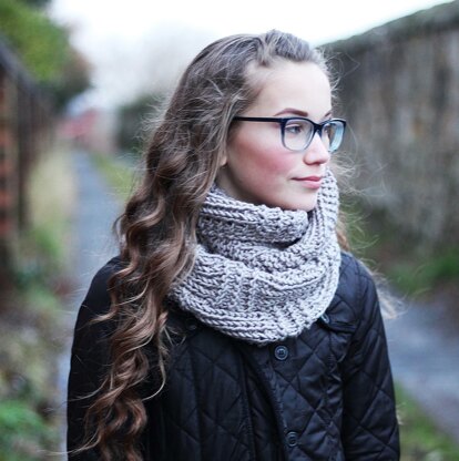 Clay infinity scarf