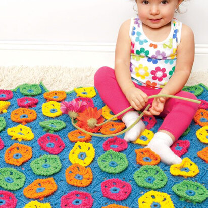 Blossom Blanket in Red Heart Sport - CTMAY11 - 71 - Downloadable PDF