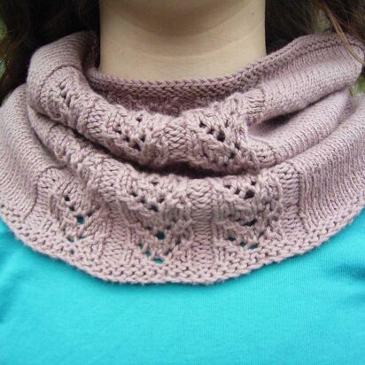 Lace Front Cowl