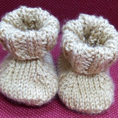 Simplified Baby Booties