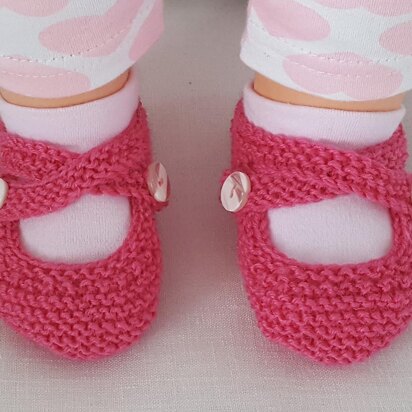 Lea - 4ply baby shoes