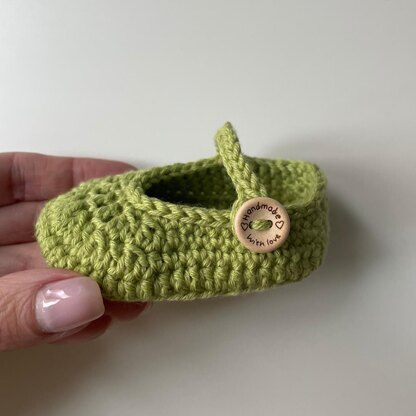 Mary Jane baby shoes