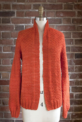 Risco Cardigan in Manos del Uruguay Clasica Wool Semi-Solid - 2014N