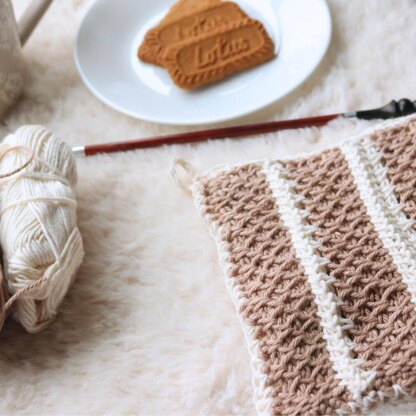 Peaks and Purls Potholder