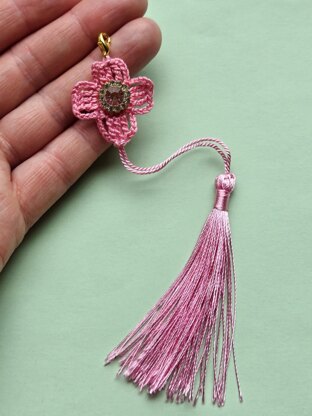 Pink Cross keychain pattern