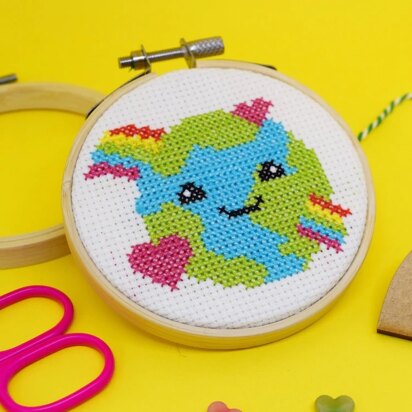 The Make Arcade Love the Planet Cross Stitch Kit - 3 Inch