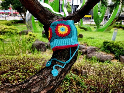 Evelyn Granny Bonnet