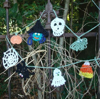 Halloween Garland