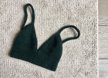 Simple Cosy Bralette Knitting pattern by ByLambert