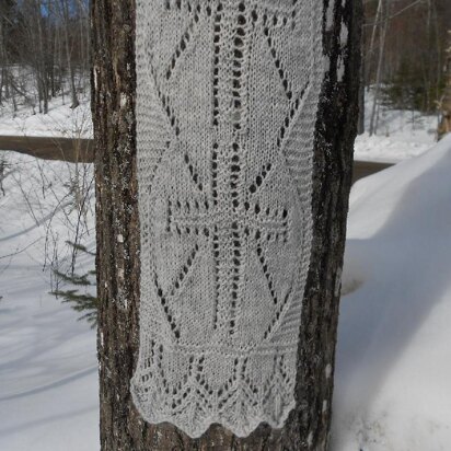 The Cross of Christ Lace Scarf