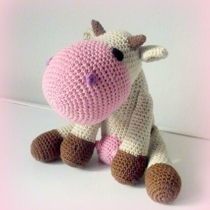 Crochet Cow Lisa