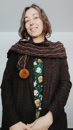 December Garland Scarf