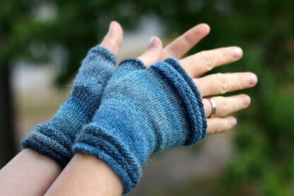 Coziness Fingerless Mitts