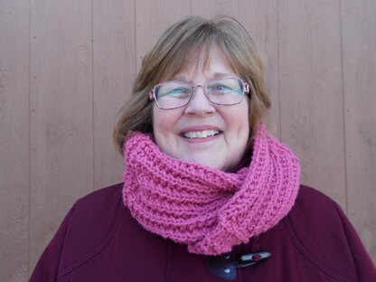 Ribbed Raspberries Infinity Scarf