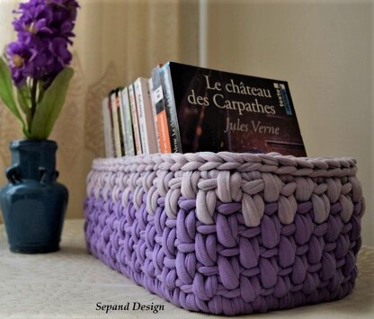 Zpagetti (t-shirt) yarn basket-  One Back Loop- Purple