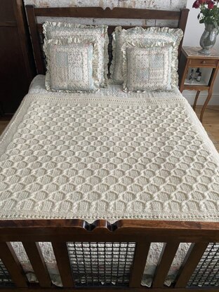 Cabled Trellis Blanket