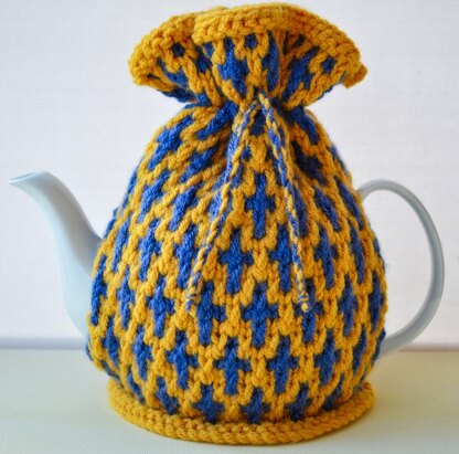 Medieval Cross 4 Cup Teapot Cosy