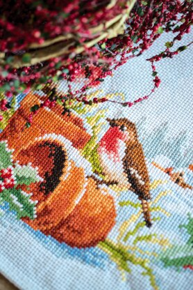 Vervaco Robins In Winter Aida Table Runner Cross Stitch Kit - 32 x 84 cm