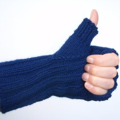 Thumbs up mitts - knitting pattern