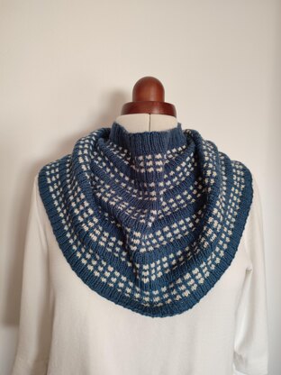 Serrana Cowl