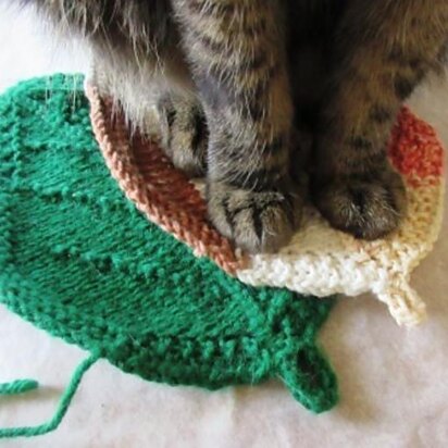 Furballs' Purrywood Leaf - knitting pattern