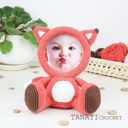 Crochet Pattern of Photo Frame FOX